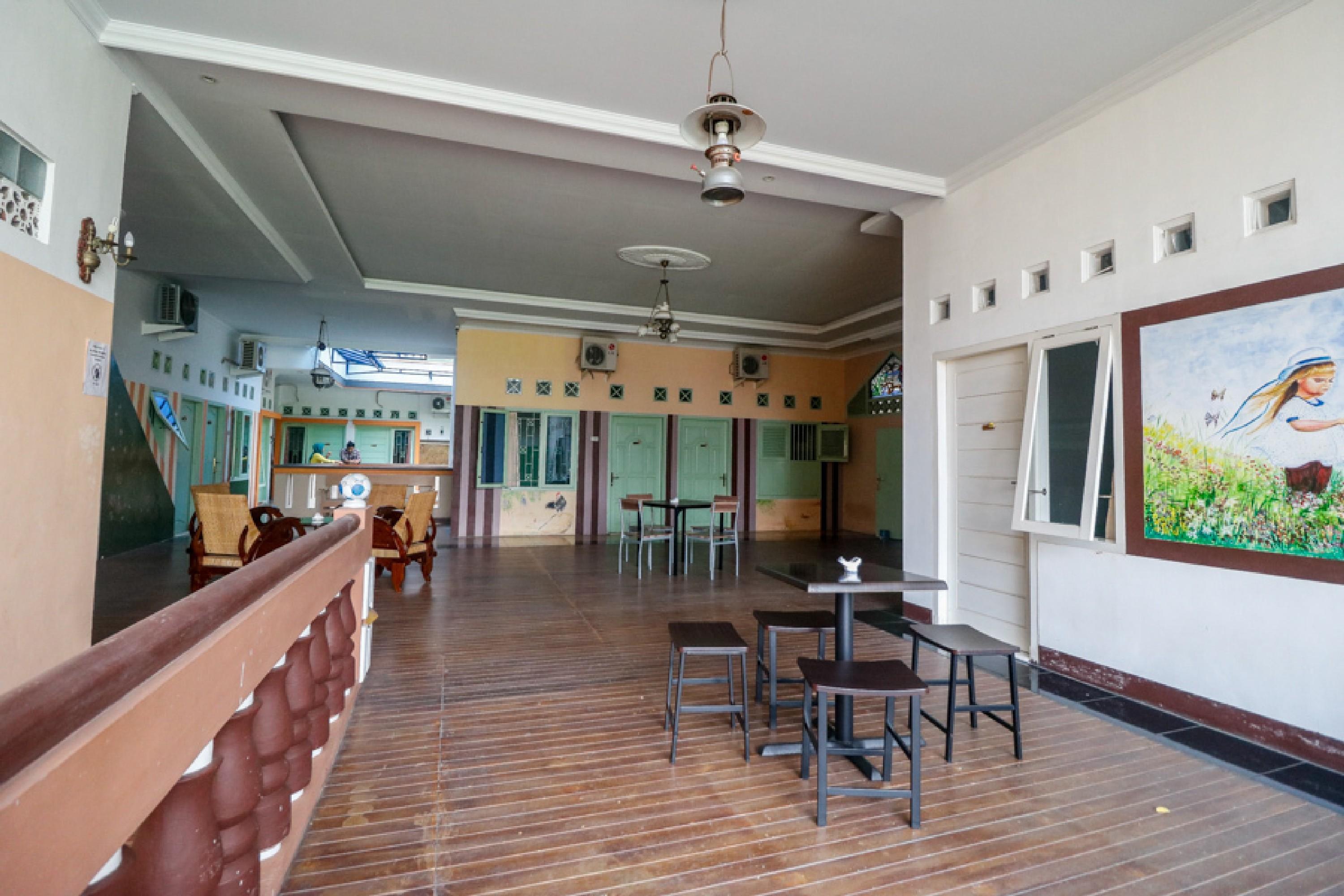 RedDoorz near Kartini Mall Lampung Bandar Lampung Exterior foto